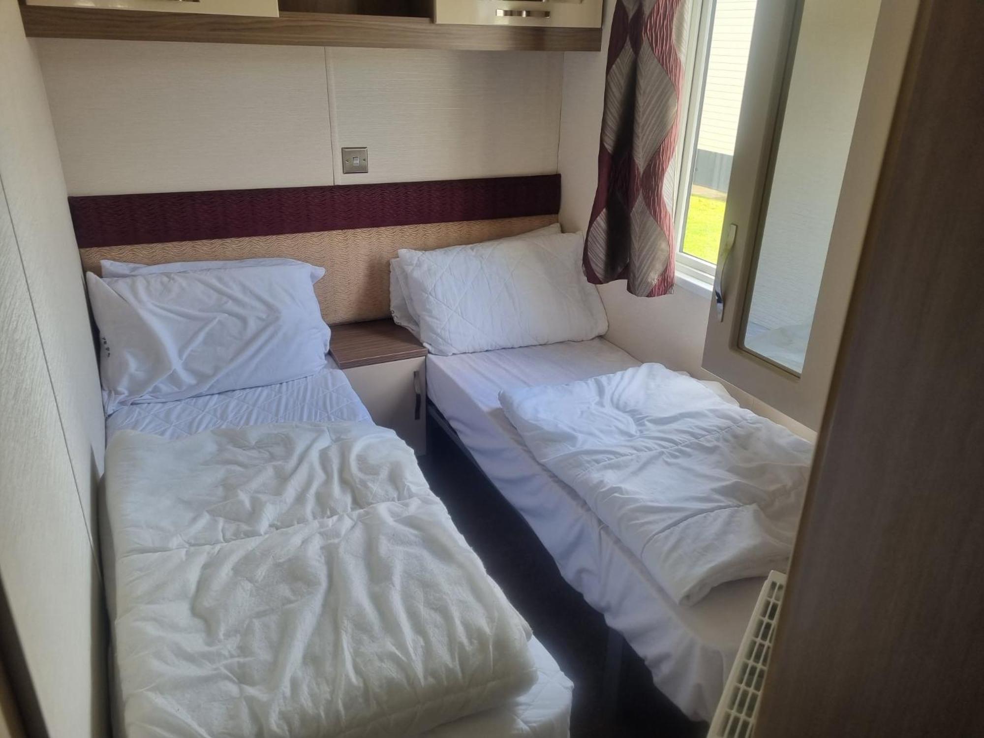 Hotel 8 Berth Deluxe Pg36 à Chapel St. Leonards Extérieur photo